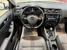 2017 Volkswagen Jetta Wolfsburg|SUNROOF - COMFORT ACCESS w/PUSH - Photo 10