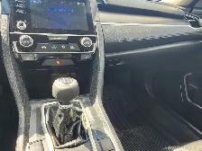 2020 HONDA CIVIC LX - Photo 18