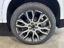 2026 GMC Acadia Denali Ultimate - Photo 28
