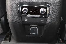 2024 GMC Yukon 4WD 4DR SLT - Photo 6