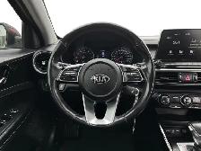 2021 Kia Forte EX / FWD - Photo 14