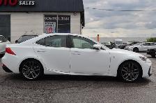 2018 Lexus IS - Photo 8
