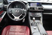 2018 Lexus IS - Photo 17