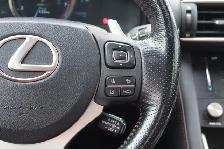 2018 Lexus IS - Photo 19