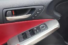 2018 Lexus IS - Photo 24
