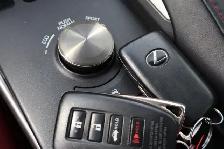 2018 Lexus IS - Photo 33