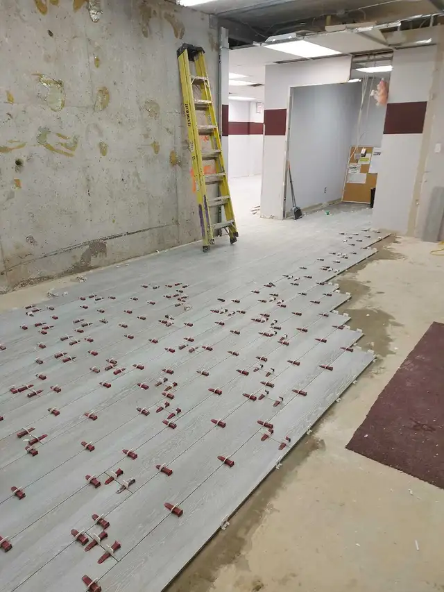 Professional tile installation services – floors, walls & custom