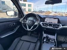 2020 BMW 3 Series 330i xDrive | HEATED SEATS | SUNROOF | NAVI - Photo 10