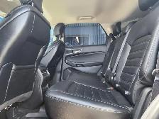 2019 Ford Edge SEL AWD - Photo 16