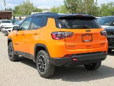 2026 Jeep Compass Trailhawk - Photo 3