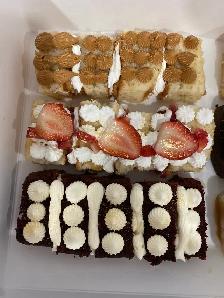 Wedding cake tasting box, custom cakes  GTA - Photo 9