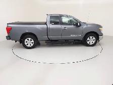 2018 Nissan Titan SV|KING CAB|4X4|LTHR|HTD SEATS/WHEEL|SPLIT BEN - Photo 10