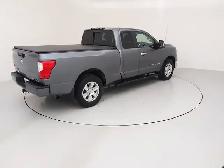 2018 Nissan Titan SV|KING CAB|4X4|LTHR|HTD SEATS/WHEEL|SPLIT BEN - Photo 12