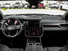 2026 GMC Acadia AT4 - Photo 18