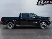 2026 GMC Sierra 3500HD - Photo 4