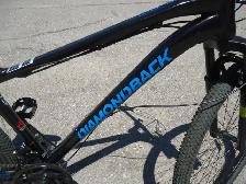 DIMONDBACK- Moonraker, Like New - Photo 2