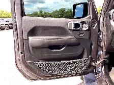 2021 Jeep Wrangler Sahara V6 | Skytop | Alpine | NAV | LED Pkg | - Photo 18