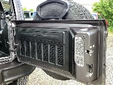 2021 Jeep Wrangler Sahara V6 | Skytop | Alpine | NAV | LED Pkg | - Photo 24