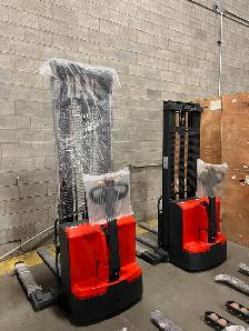 Brand New Electric Pallet Stacker - Photo 3
