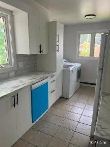 3 BEDROOM UNIT- MAIN FLOOR OF HOUSE - Photo 3