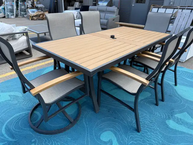 Outdoor patio dining table with 6 chairs
