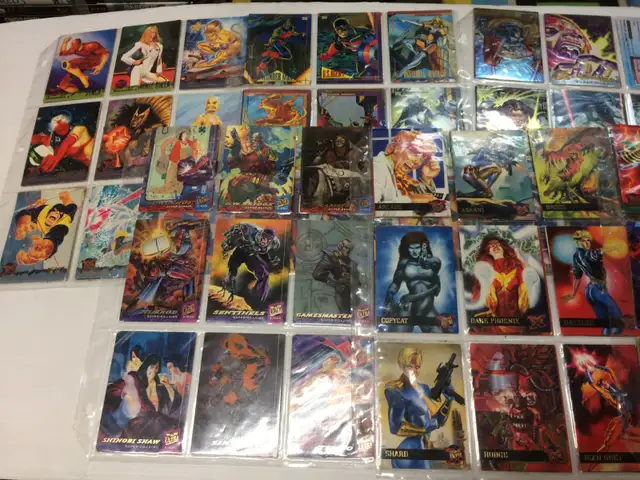 ✖ MARVEL & X-MEN COLLECTIBLE CARDS