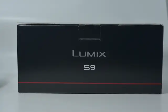 Lumix S9 Full Frame Mirrorless Camera   18-40mm F4.5-6.3 ID 3053