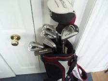 CHILD'S  - KIDS RIGHT HANDED  GOLF CLUBS  -  AGES 9 - 12 - Photo 3