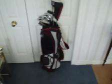 CHILD'S  - KIDS RIGHT HANDED  GOLF CLUBS  -  AGES 9 - 12 - Photo 4