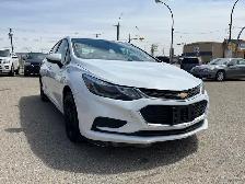 2018 Chevrolet Cruze LT - Photo 3
