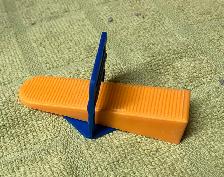 Tile Levelling Clips and Wedges - Photo 2
