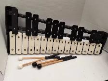 CB Xylophone w/case
