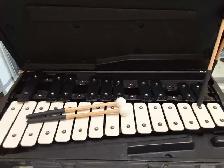 CB Xylophone w/case - Photo 2