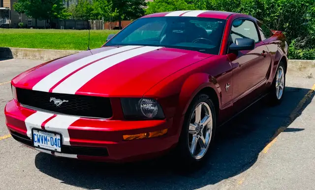 2009 Ford Mustang  – Premium Pack, V6, Aut Exceptional Condition