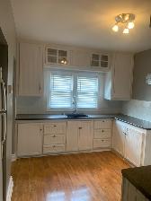 Charming 4-Bedroom, 2-Bath House For Rent In Camrose - Photo 5