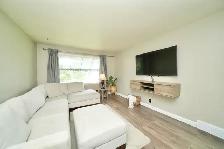 3 BEDROOM FAMILY HOME W/ A FINISHED BASEMENT - Photo 2