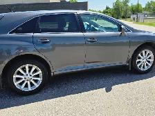 2009 toyota venza awd low mileage - Photo 3