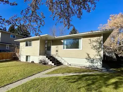 Basement Suite - U of C