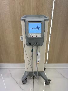 Thermage RF System | 100,000 Shots Remaining | Excellent - Photo 3