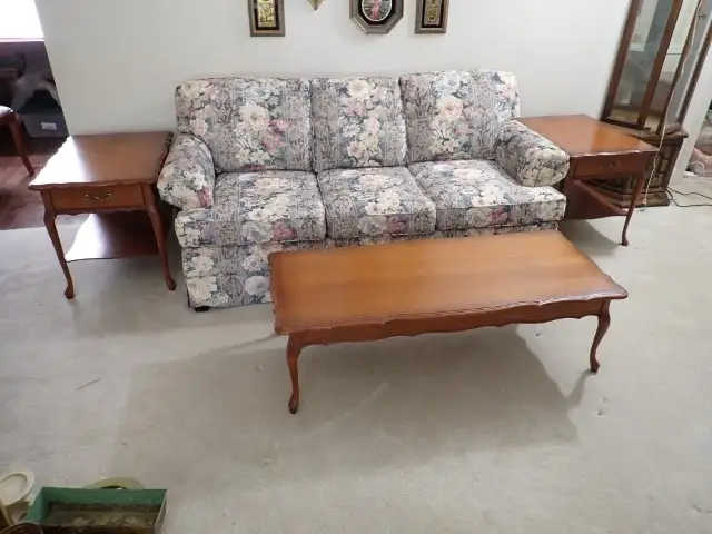 KROEHLER Living Room Set
