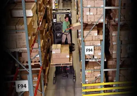 Orderpicker(Cherrypicker) Forklift Operator