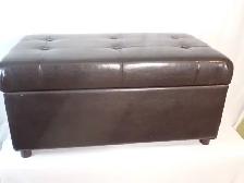Button Tuffed Ottoman - Photo 2