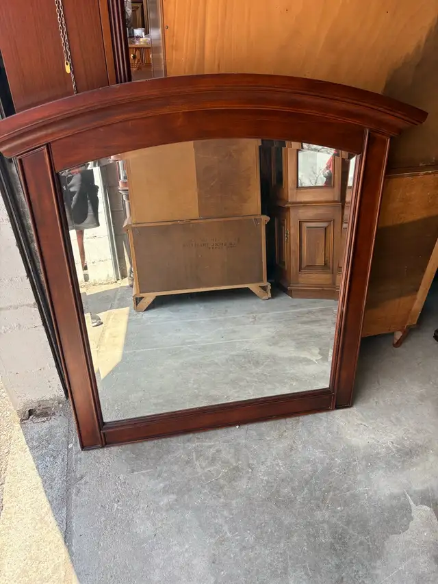 Free delivery used Wooden Arch Top Mirror