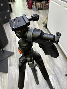 Vanguard Abeo Pro 283A Tripod with GH-300T Pistol Grip - Photo 3