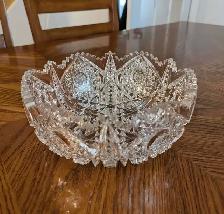 Grand bol antique en cristal