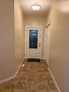 FOR RENT – Beautiful 3 Bedroom, 2 Bathroom Ground-Level Condo - Photo 2