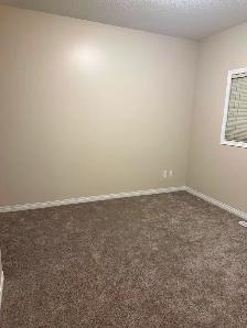 FOR RENT – Beautiful 3 Bedroom, 2 Bathroom Ground-Level Condo - Photo 8