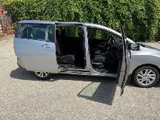 2012 MAZDA5 MINIVAN - Photo 9