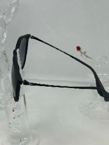 Ray-Ban Erika Classic (RB4171 Polarized black sunglasses - Photo 4
