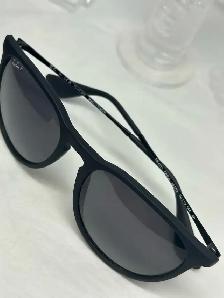 Ray-Ban Erika Classic (RB4171 Polarized black sunglasses - Photo 8